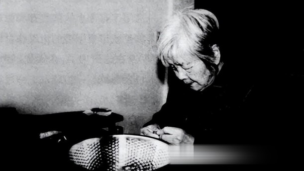 龚全珍,珍在哪-中学版——关于党政祖国的朗诵经典篇目