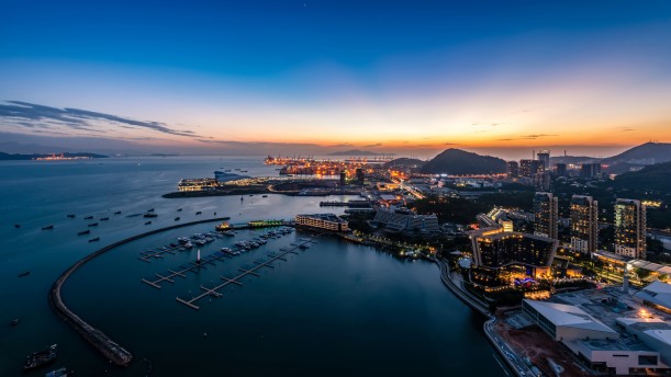 深圳,一片奔腾的海浪-中学版——关于党政祖国的朗诵经典篇目