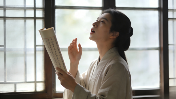 青少年口语表达教程（第三册）第四课-4.1-语音发声——关于经典散文的朗诵经典篇目