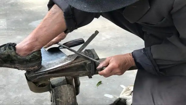 磨刀人的钝刀子——关于经典散文的朗诵经典篇目