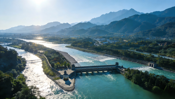 都江堰(节选)——关于经典散文的朗诵经典篇目